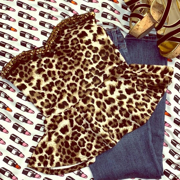Charlotte Russe Tops - BOGO 🗣 Studded Leopard-Print Peplum Tube Top